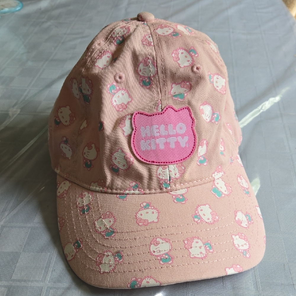 Sanrio Women's Pink Hello KItty Cap